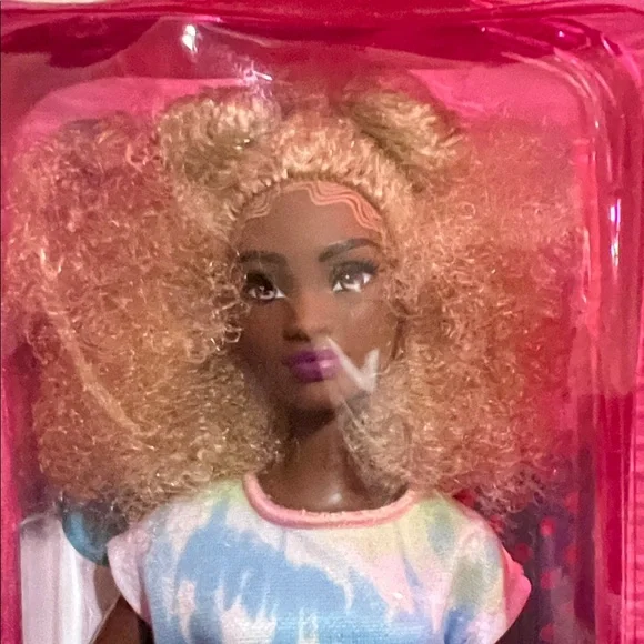 Barbie Doll with Curly Blonde Afro and Puffs NEW - Picture 8 of 9